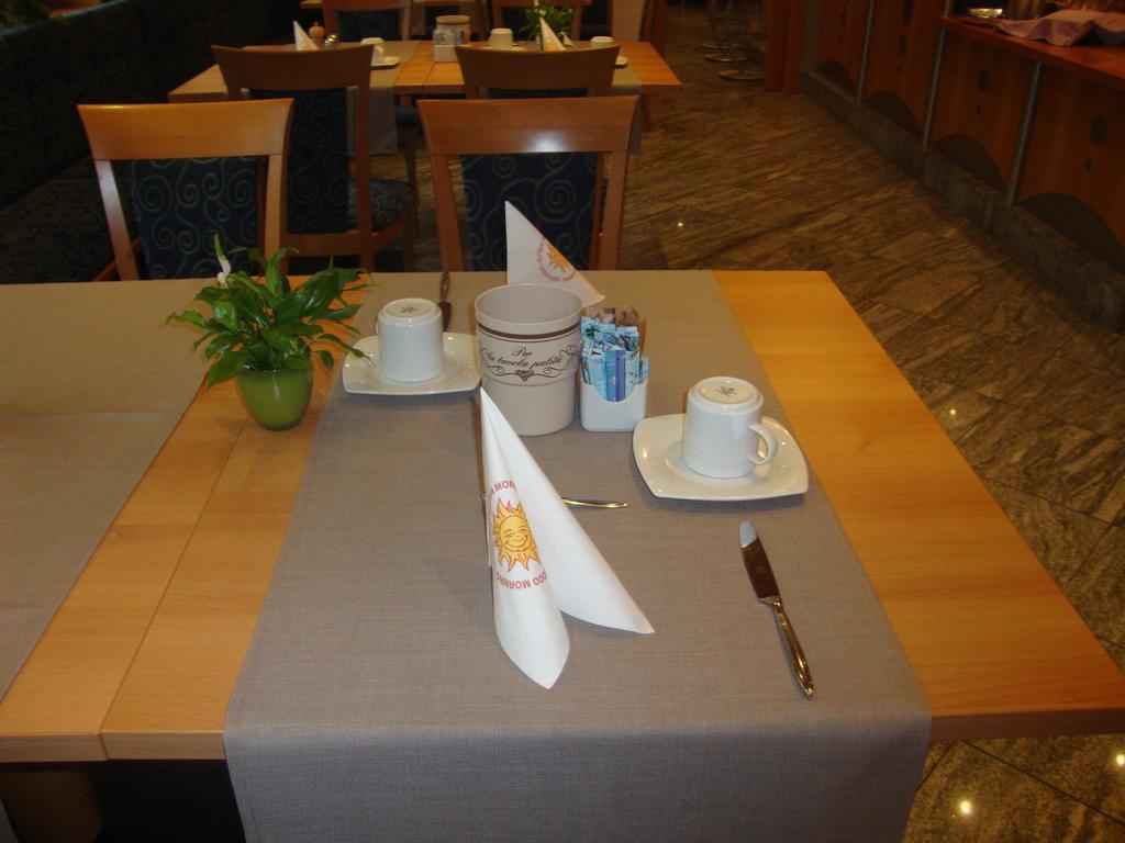 ויפיטנו Hotel Maibad מראה חיצוני תמונה